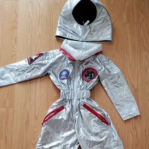 Astronaut costume